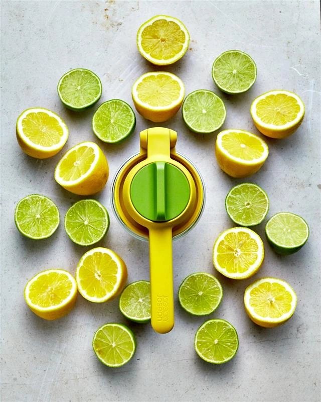 Joseph Joseph - Wyciskacz do cytrusów z pokrętłem, Juice Max