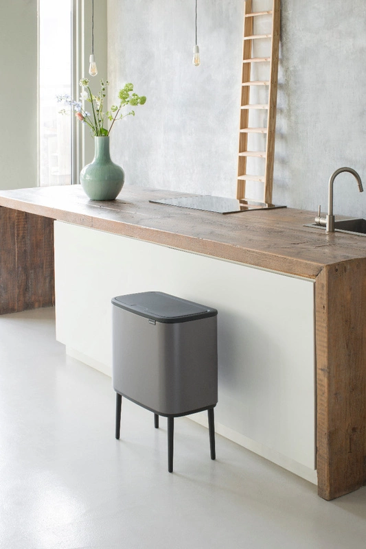 Brabantia - kosz na śmieci Bo Touch Bin 36L platynowy