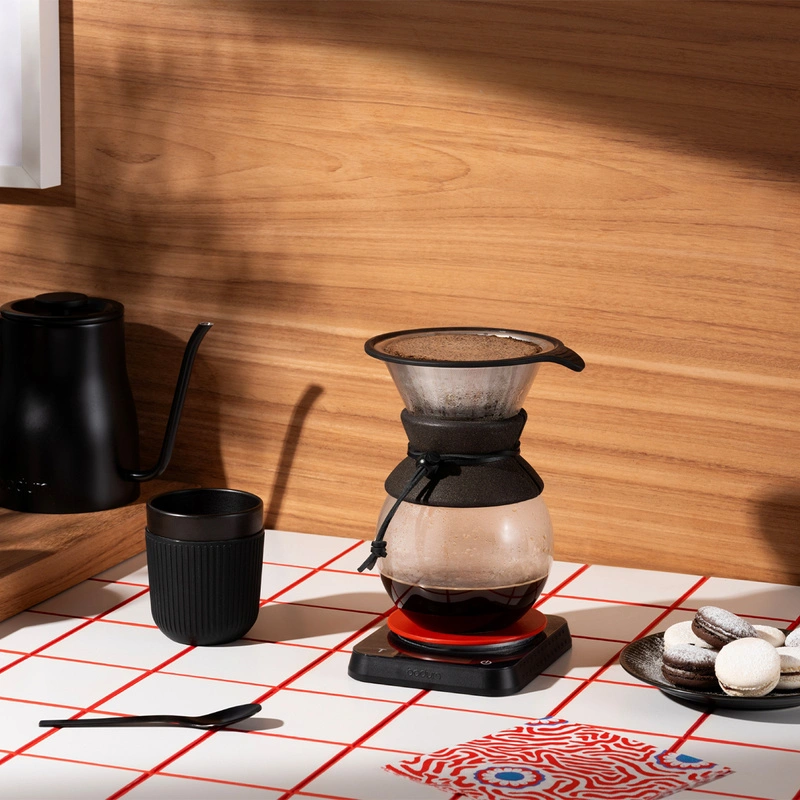 Bodum - zaparzacz do kawy z filtrem stałym Pour Over 1L Cork - Dark Roast