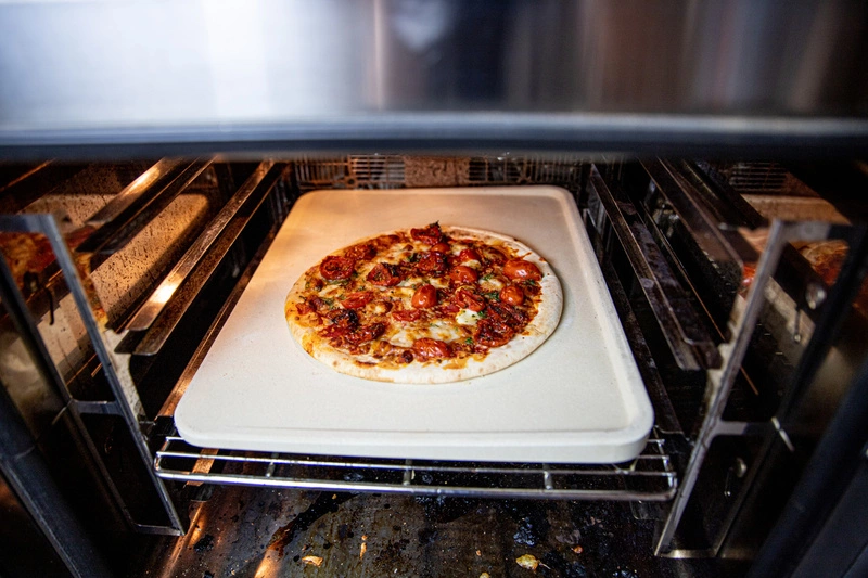 Boska - Kamień do pizzy DELUX 40x32cm