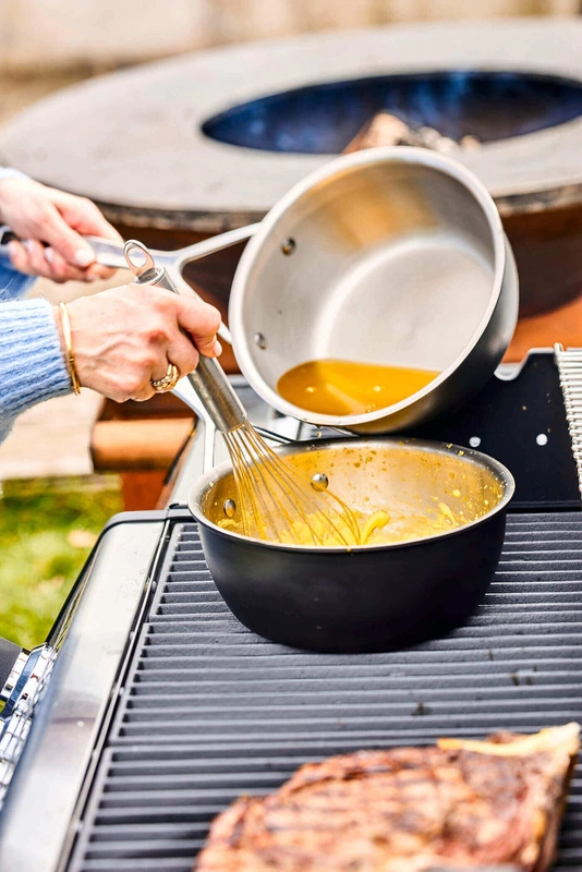 Demeyere - Rondelek stożkowy z pokrywką Demeyere Black 5 - 2 ltr