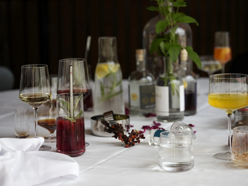 Zone Denmark - Kieliszki do koktajli i drinków 2 szt. Rocks 470 ml