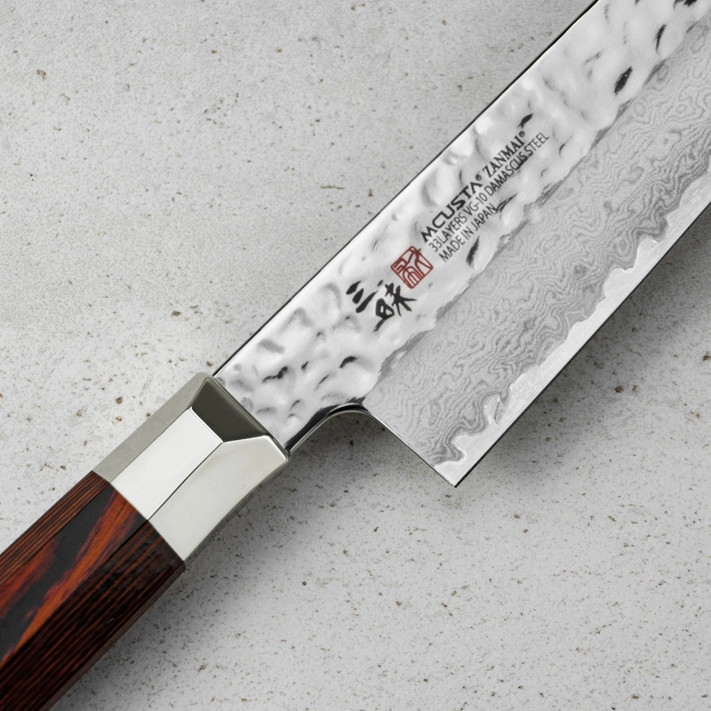 Mcusta Zanmai - VG-10 Supreme Hammered Nóż szefa 18cm