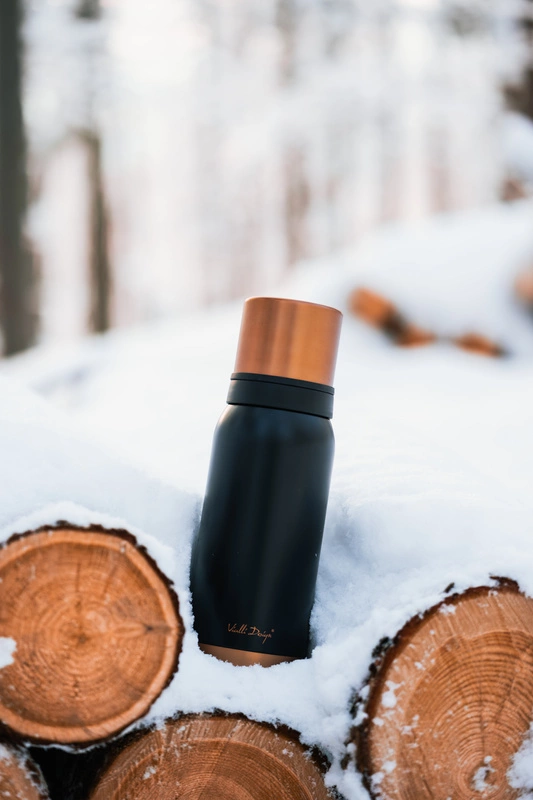 Vialli Design - Termos turystyczny 1l FUORI czarny Rose Gold