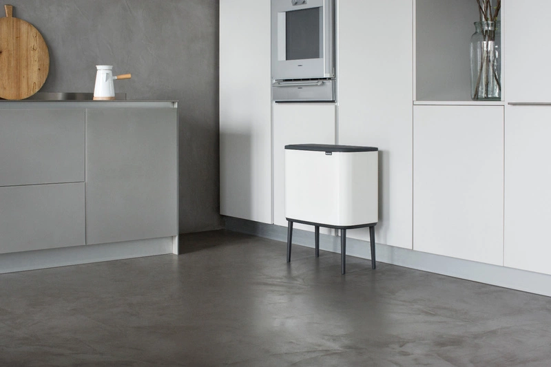 Brabantia - kosz na śmieci Bo Touch Bin 33L (3 x 11 ) biały