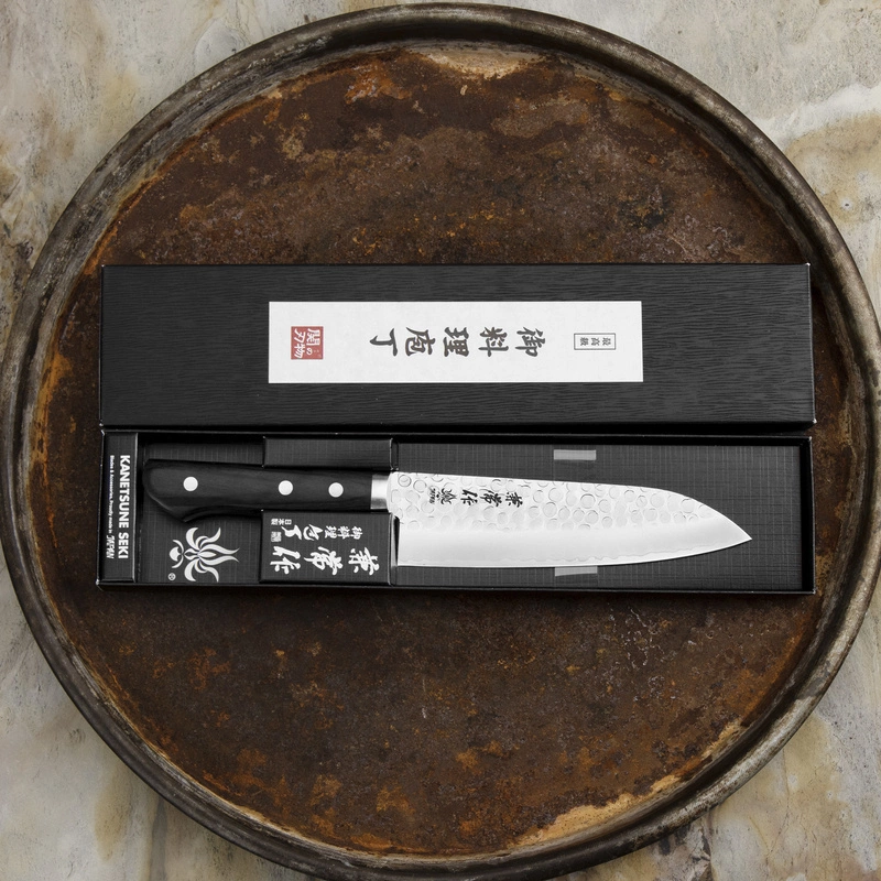 Kanetsune Seki - 940 VG-1 Nóż Santoku 16,5 cm