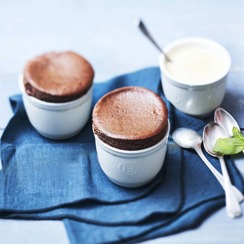 Emile Henry - Zestaw dwóch miseczek do zapiekania typu ramekin - N°8 - czerwony