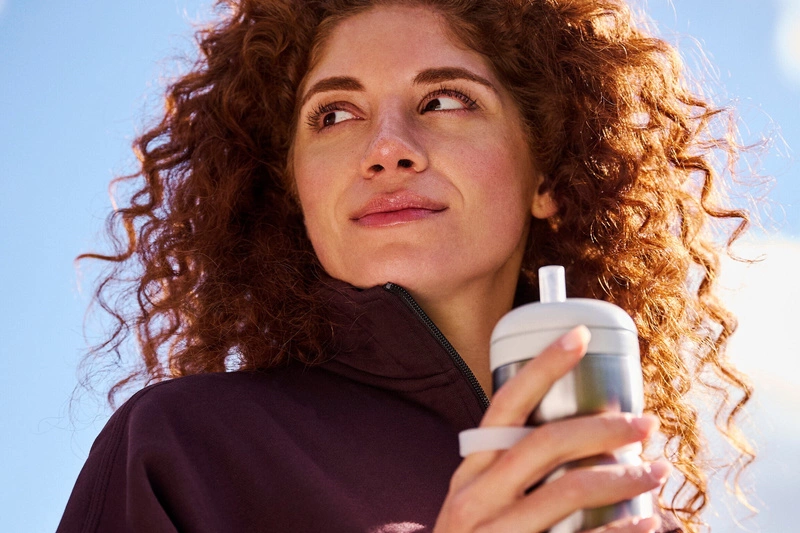 Mepal - Butelka sportowa termiczna Twist Active 600 ml Mountain Red