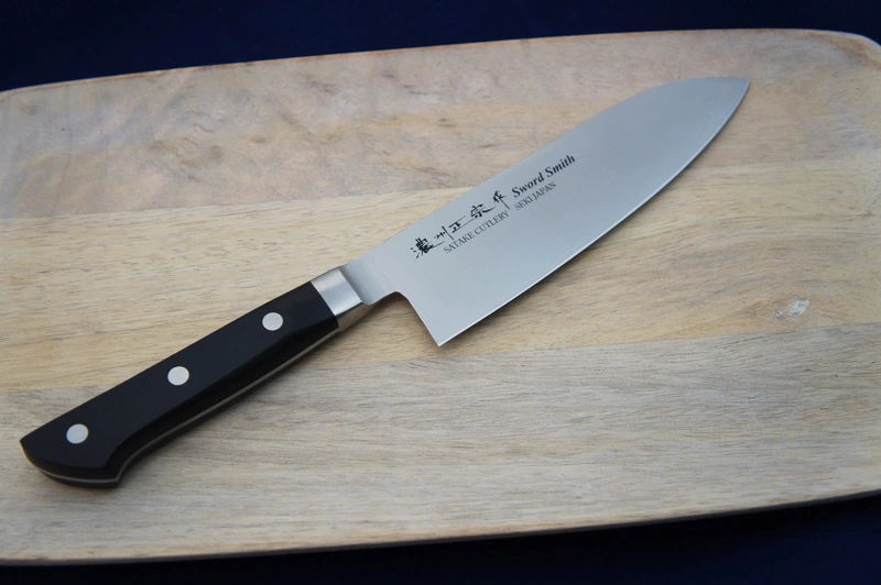 Satake - Satoru Nóż Santoku 17cm