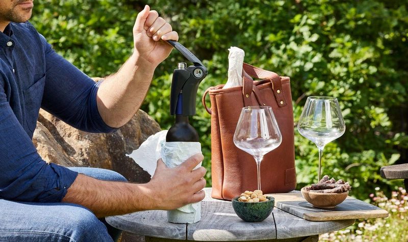 Le Creuset - Korkociąg czarny automatyczny LM-150