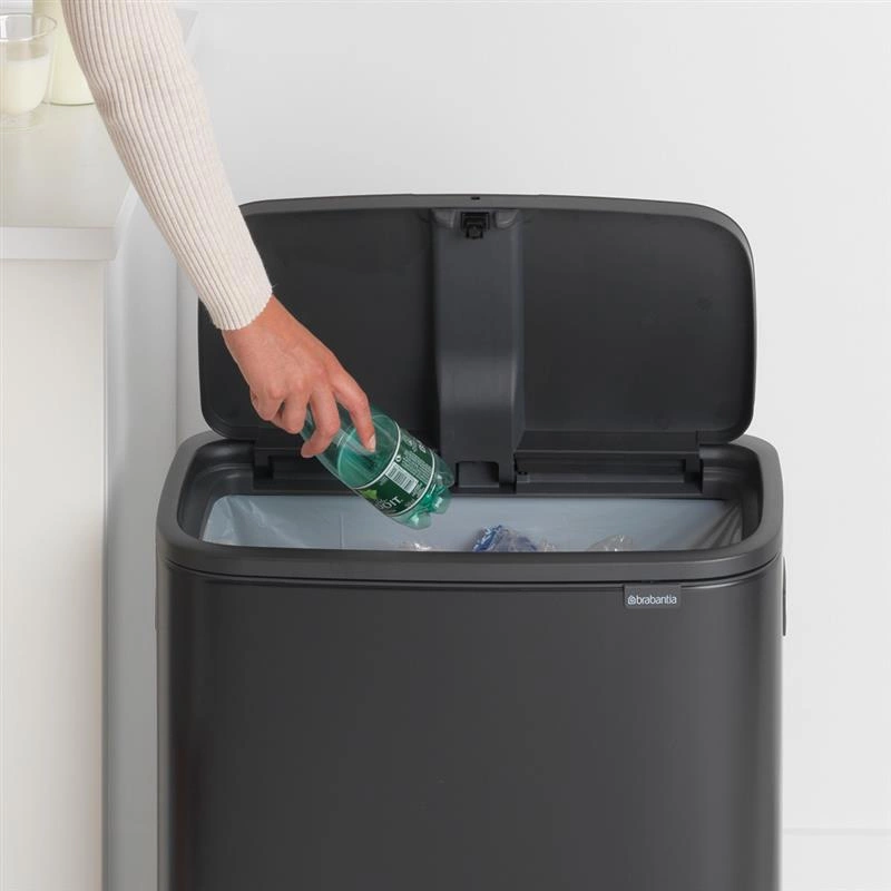 Brabantia - Kosz na śmieci Touch Bin BO 60l czarny mat