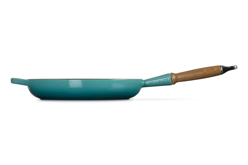 Le Creuset - patelnia żeliwna z drewnianym uchwytem 28 cm Bleu Riviera