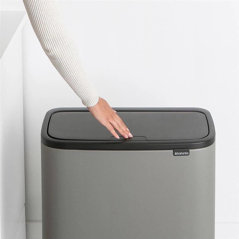 Brabantia - Kosz na śmieci Touch Bin BO 36l szary Mineral Concrete