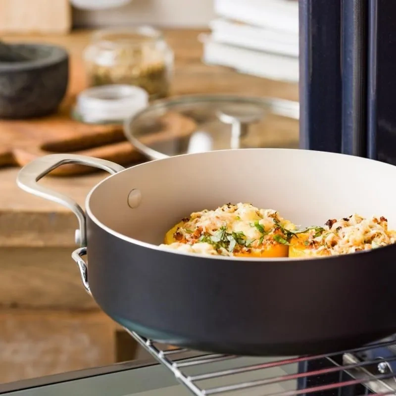 KitchenAid -Garnek niski 24cm 3,1l z pokrywką czarny