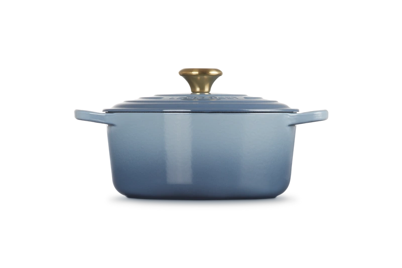 Le Creuset brytfanna żeliwna emaliowana Signature okrągła 24 cm 4.2l chambray
