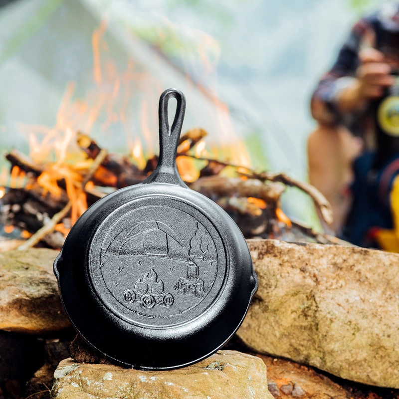Lodge - Patelnia żeliwna 20 cm TENT Wanderlust