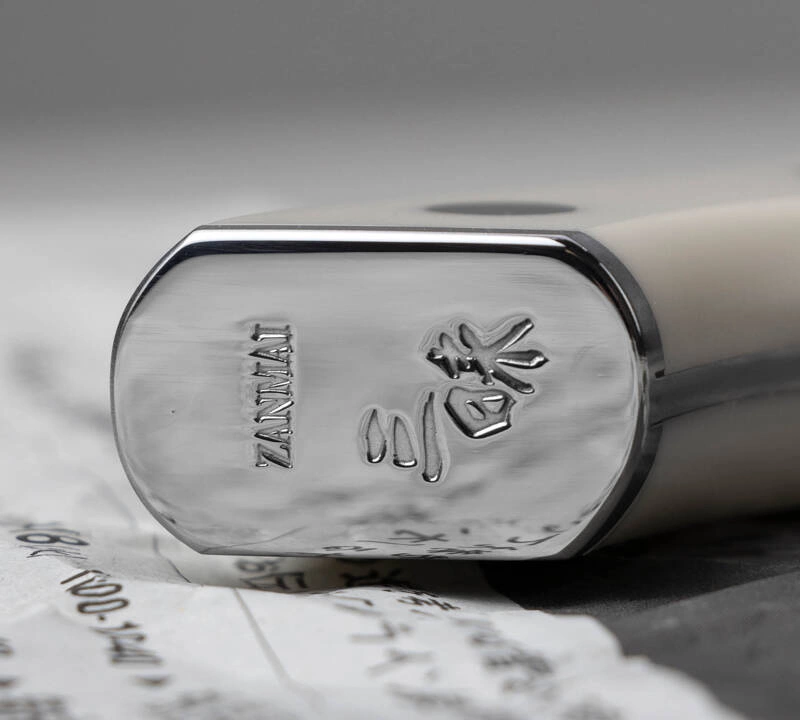 Mcusta Zanmai - Classic Damascus VG-10 Corian Nóż Nakiri 18 cm