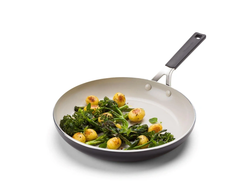 KitchenAid - patelnia Aluminium Coloured 30 cm czarna