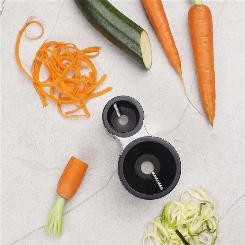 Microplane - temperówka do warzyw czarna typu Julienne