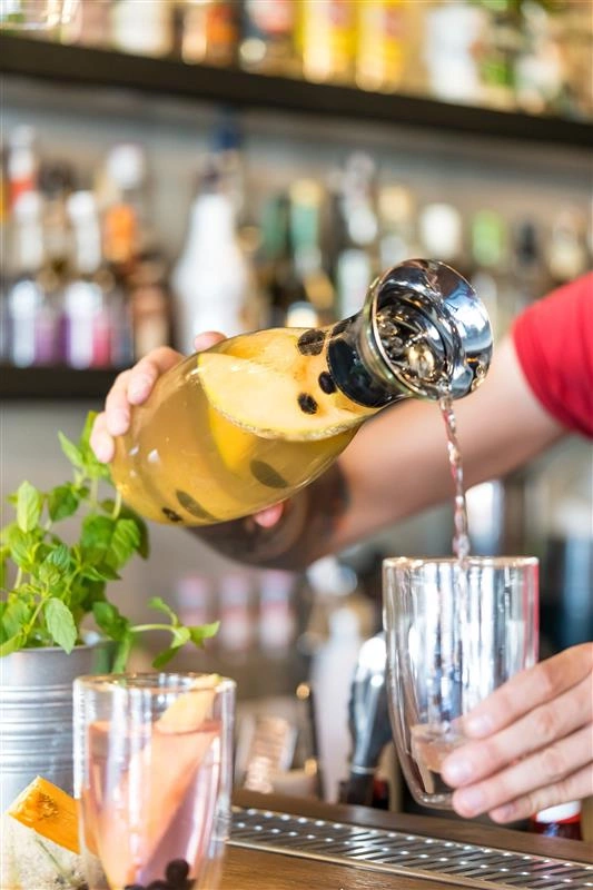 Vialli Design - Karafka Drip-Free 1300 ml Amo