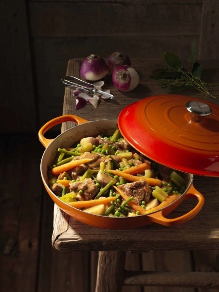 Le Creuset - garnek gourmet profesjonalny 30 cm 3,5 l płomienny