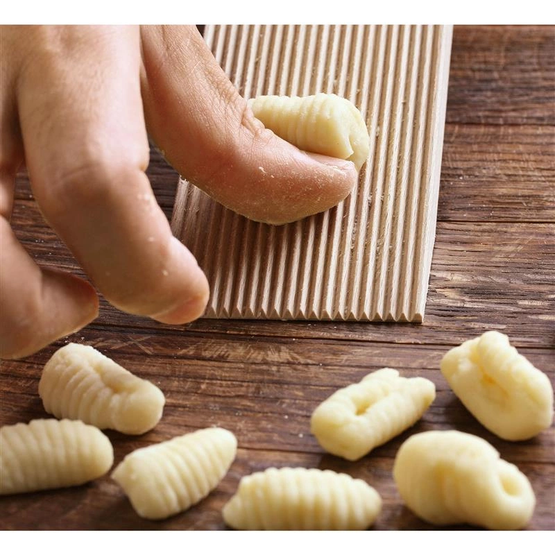 Kuchenprofi - deska do gnocchi, drewno bukowe, 20,5 x 9 cm Pastacasa