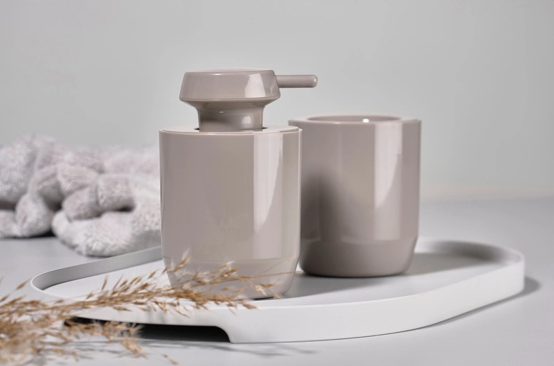 Zone Denmark - Kubek na szczoteczki do zębów 9 cm Suii Taupe