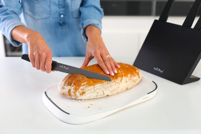 Vialli Design - Zestaw 5 noży w bloku VOLO z powłoką nieprzywierającą czarny