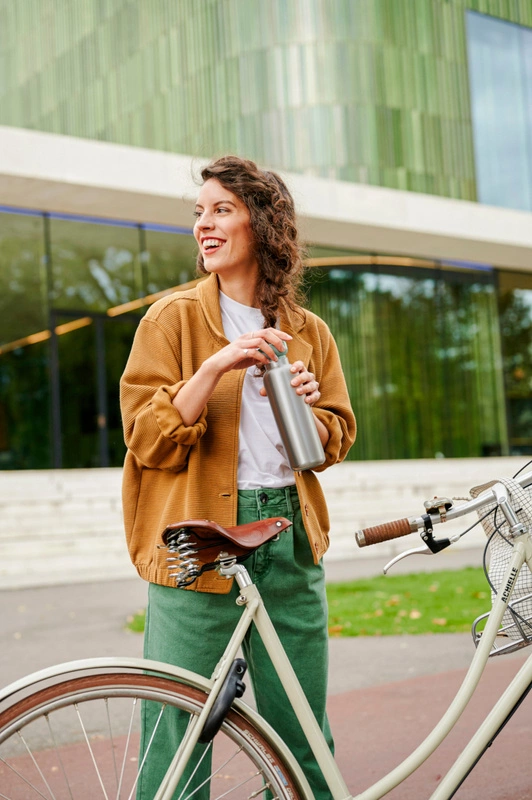 Mepal - Butelka termiczna Ellipse 900 ml Nordic Black