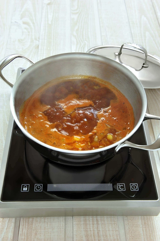 Demeyere - patelnia głęboka 2H z pokrywką 28 cm Atlantis