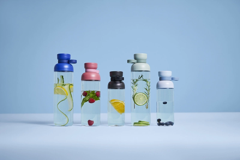 Mepal - Butelka na wodę Vita 700ml Nordic Blue