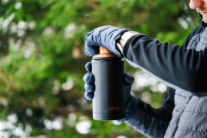 Vialli Design - Termos obiadowy 750ml FUORI czarny Rose Gold