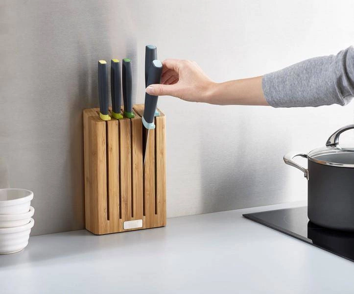 Joseph Joseph - Bambusowy blok z 5 nożami, Elevate