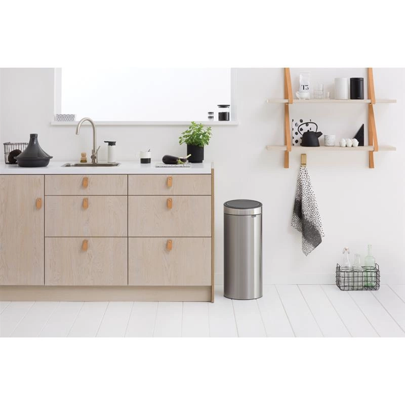 Brabantia - kosz na śmieci Touch Bin New 30l matowa stal FPP