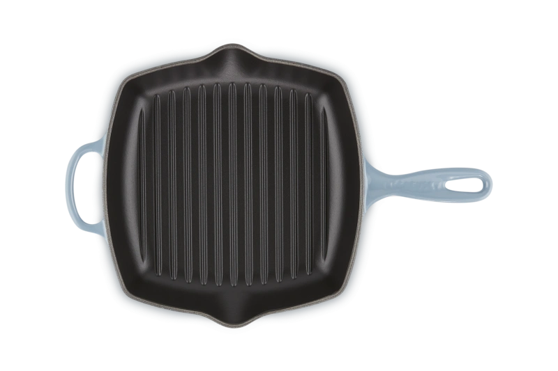 Le Creuset - patelnia żeliwna grillowa z dwoma uchwytami 26 cm chambray