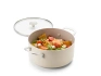 KitchenAid - Garnek 24 cm 4,9 L z pokrywką kremowy