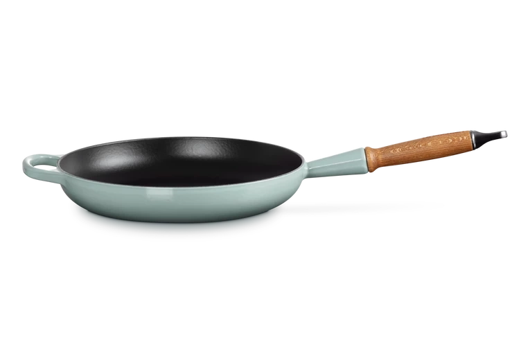 Le Creuset - patelnia żeliwna z drewnianym uchwytem 26 cm Sea Salt