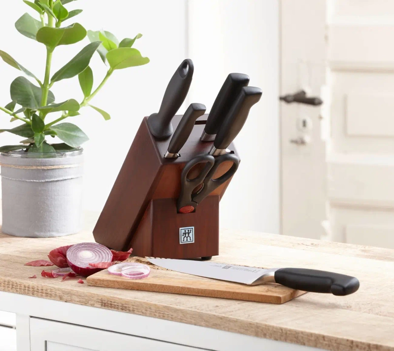 Zwilling - zestaw noży kuchennych w bloku Vier Sterne 7 elementów