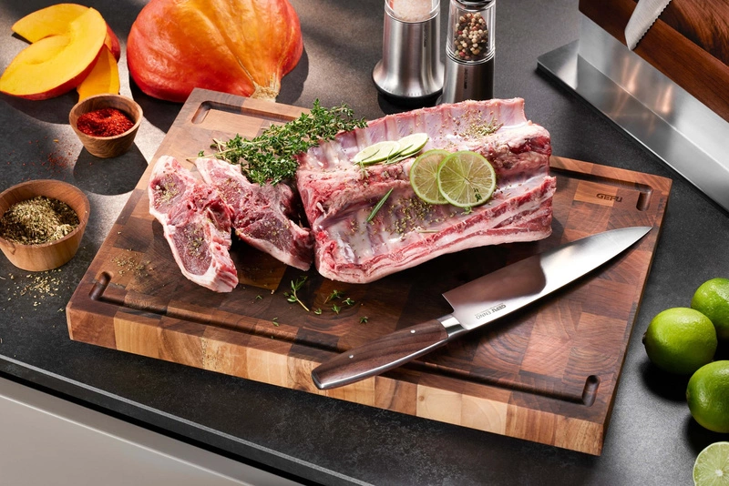 GEFU - Deska z drewna orzechowego 44 x 30 cm