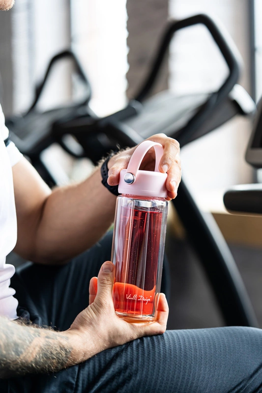 Vialli Design - Butelka z podwójną ścianką i zaparzaczem Fuori 350 ml różowa