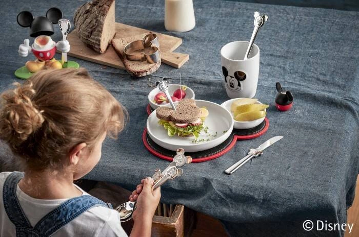 WMF - Zestaw 4 łyżeczek+ solniczka,Myszka Miki