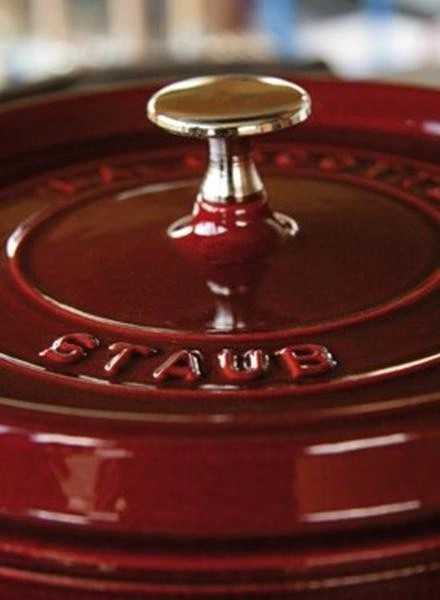 Staub - garnek brytfanna żeliwna bordowa 5,2 l 26 cm