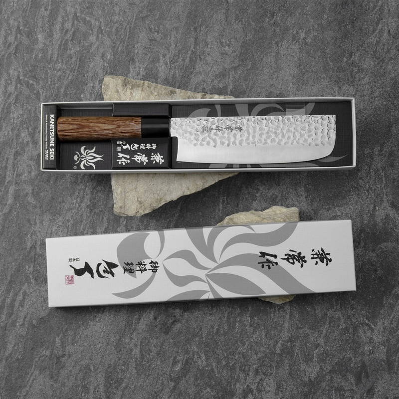 Kanetsune - 950 DSR-1K6 Nóż Nakiri 16,5 cm