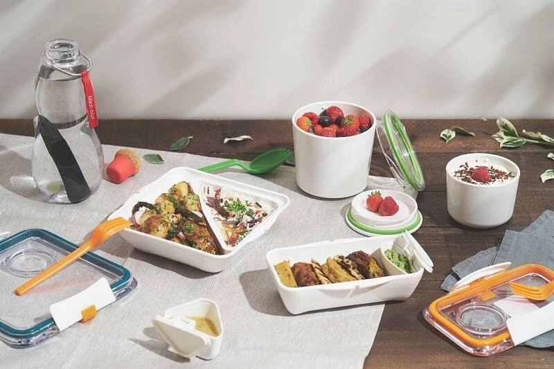 Black & Blum - Butelka na wodę EAU GOOD oliwkowa