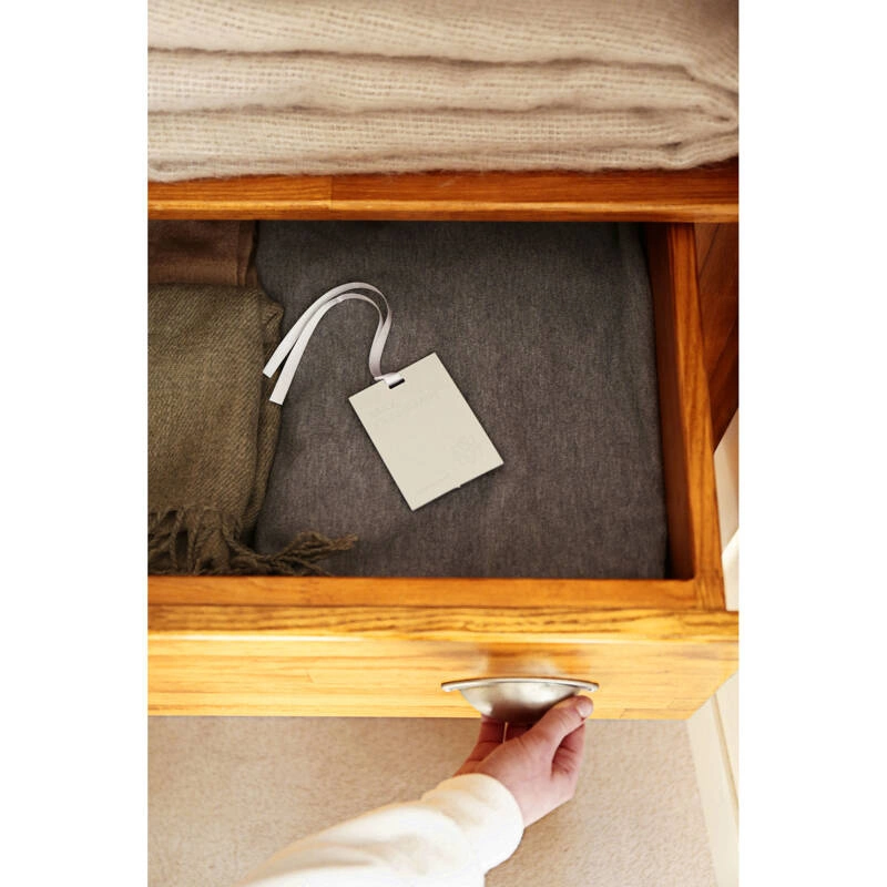 Max Benjamin - Karta zapachowa Irish Leather & Oud Classic