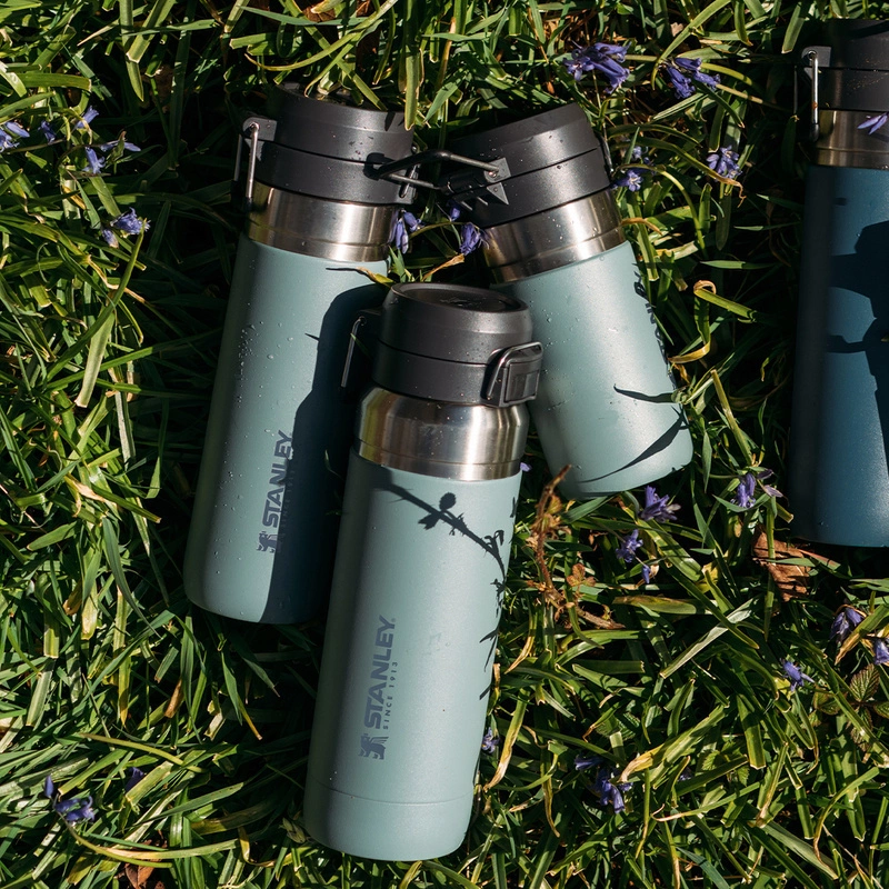 Stanley - Butelka na wodę QUICK FLIP - niebieska 1 L