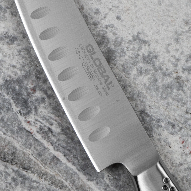 Global - Nóż Mini Santoku 11 cm żłobiony GS-57