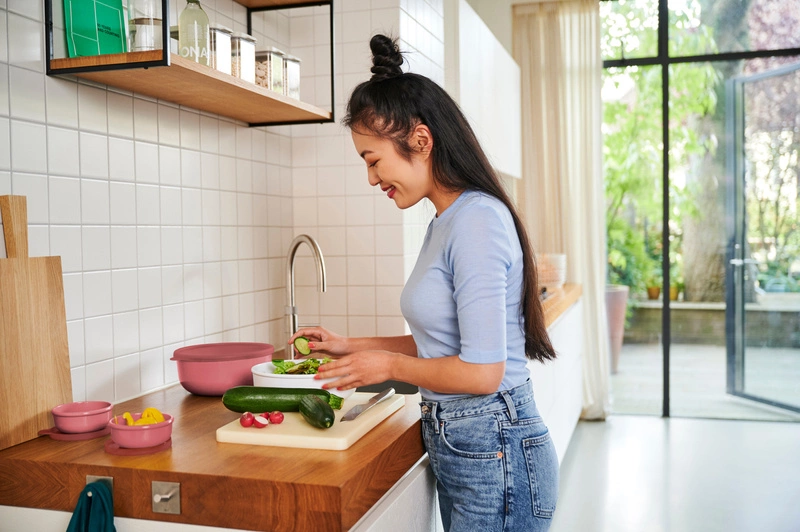 Mepal - Pojemnik na żywność Lumina 2.0 750 ml Vivid Mauve