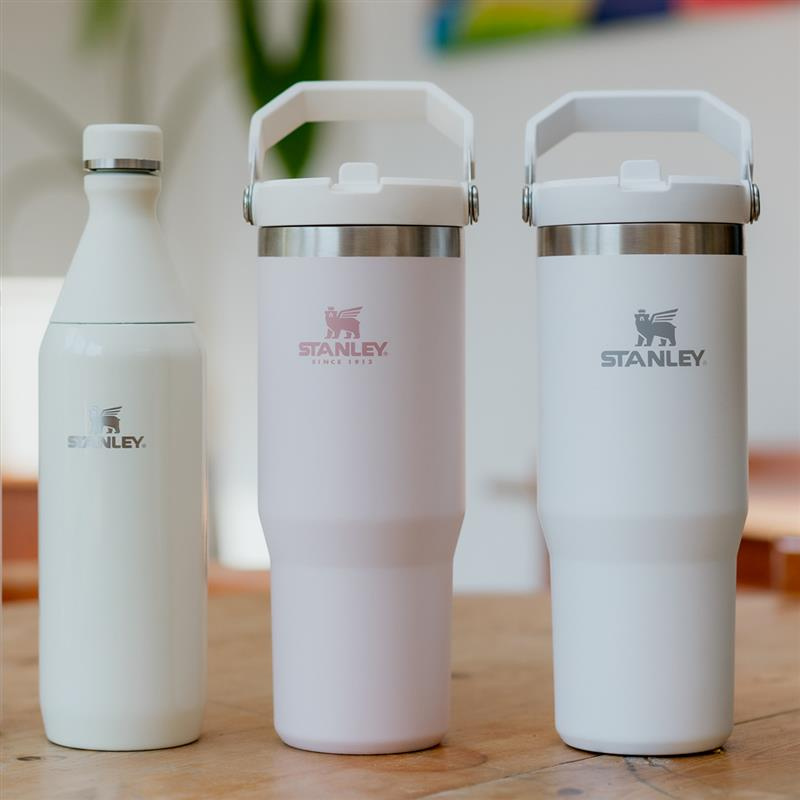 Stanley - Kubek The IceFlow Flip Straw Tumbler 0,89 l - Frost