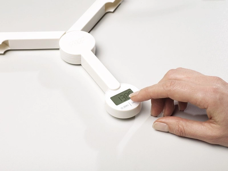 Joseph Joseph - Waga kuchenna TRI SCALE, biała